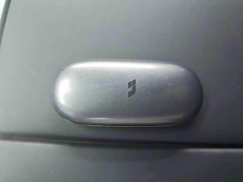 Li Auto Li L8 — миниатюра 9