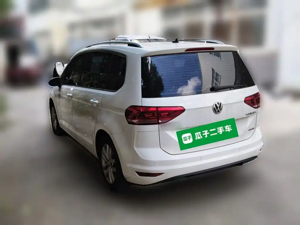 Volkswagen Touran — миниатюра 25