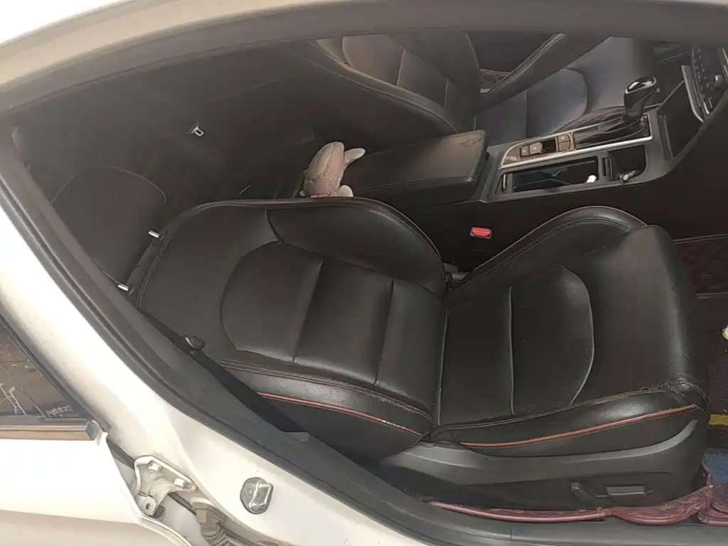 Hyundai Sonata — миниатюра 25