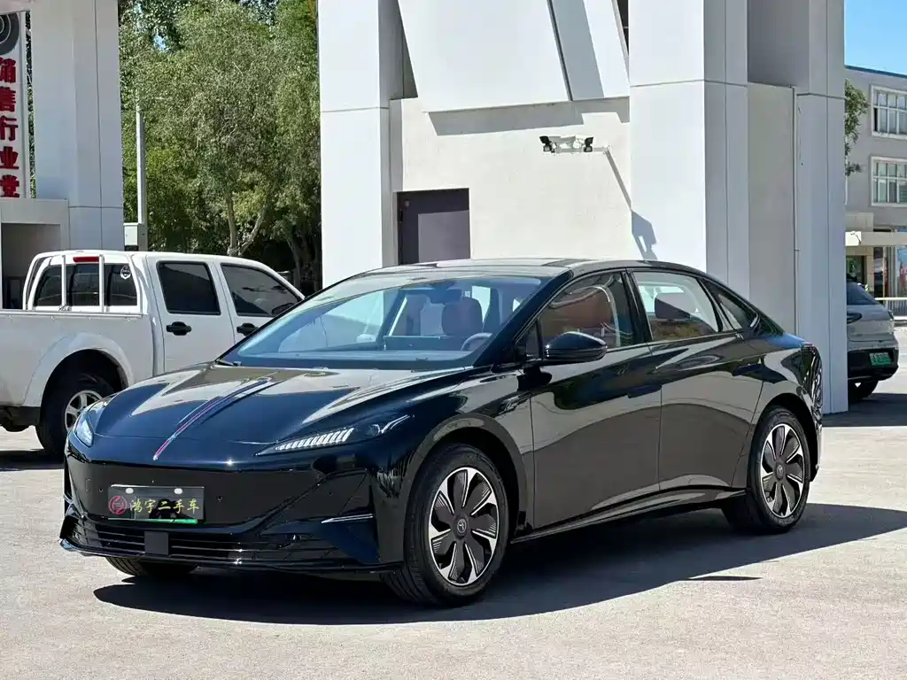 2026 Hongqi Tiangong 05 - zdjęcie 1 z 9