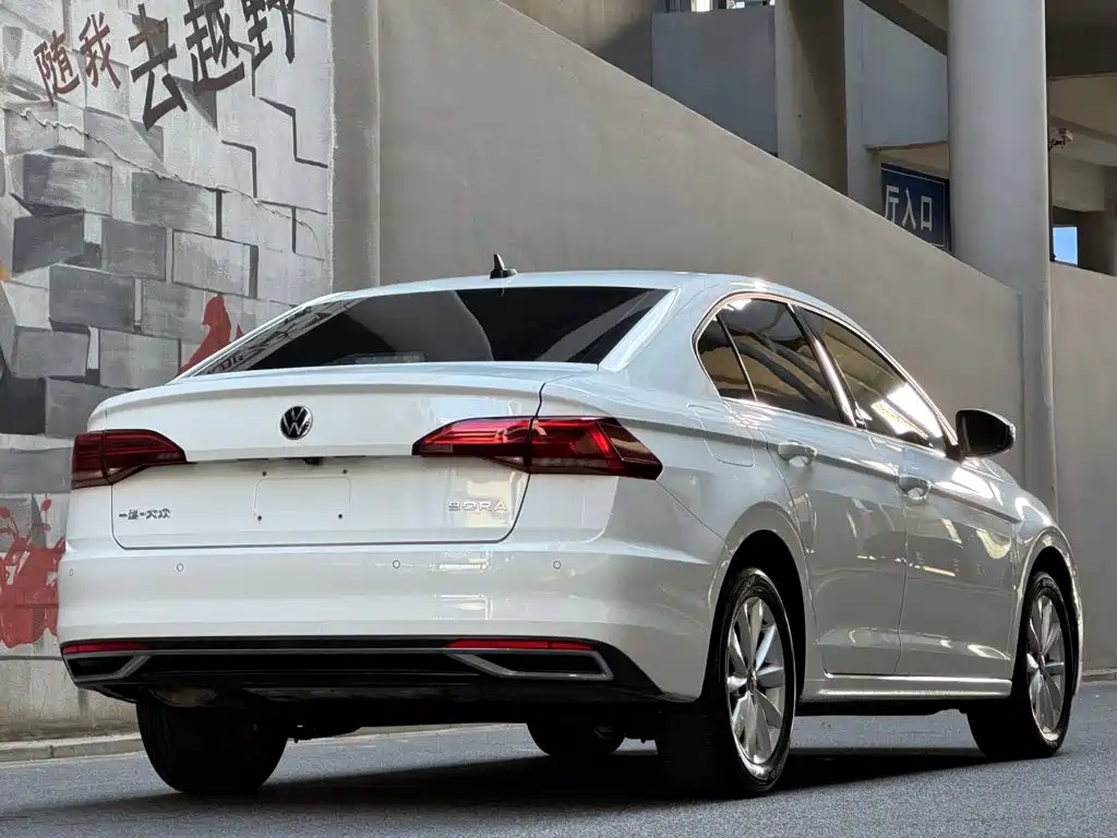 Volkswagen Bora — миниатюра 5