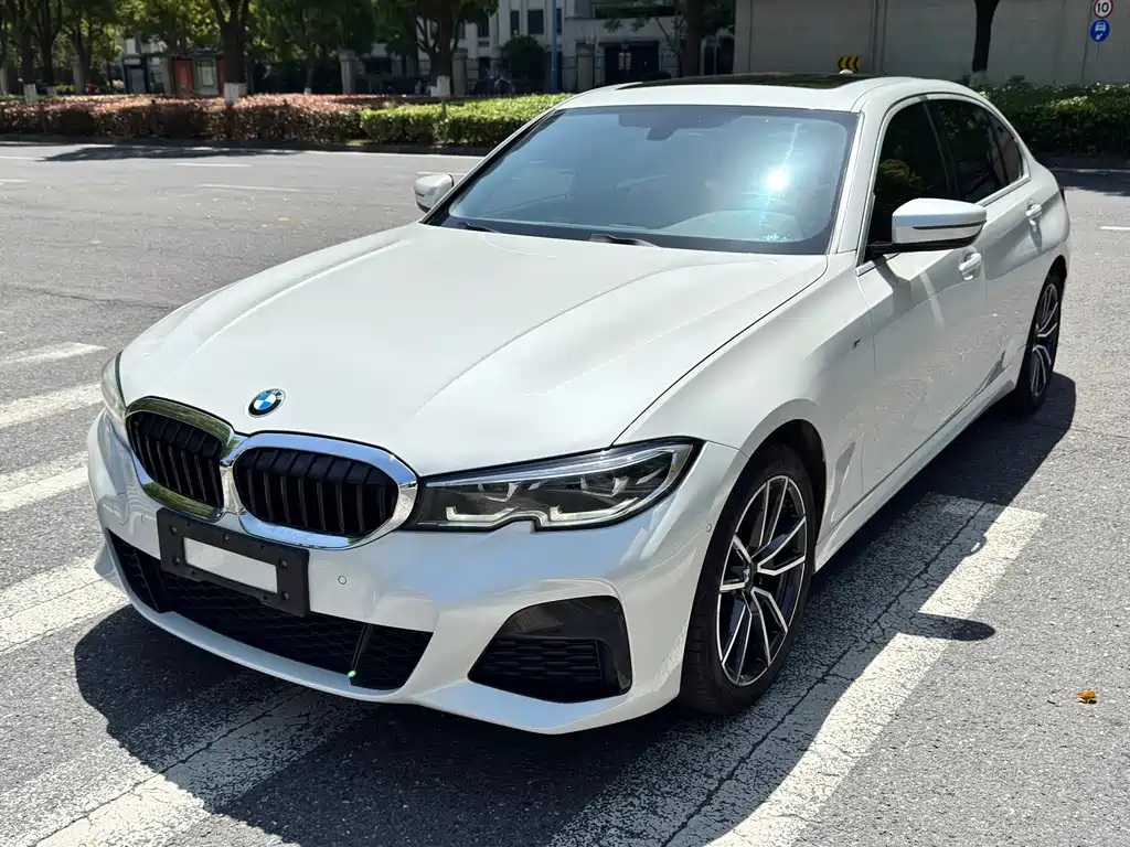 BMW 3 Series 2021