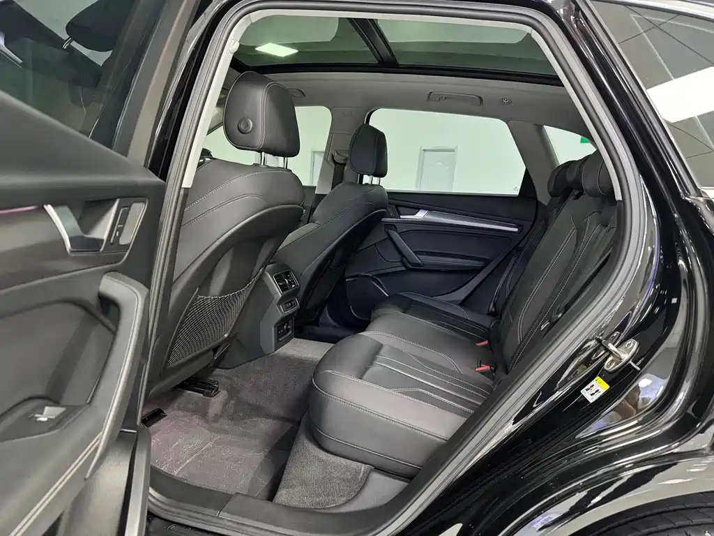 Audi Q5L — миниатюра 6
