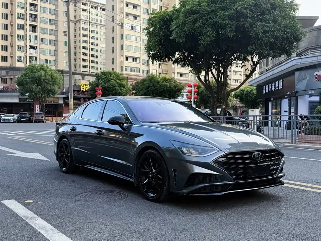 Hyundai Sonata — миниатюра 3