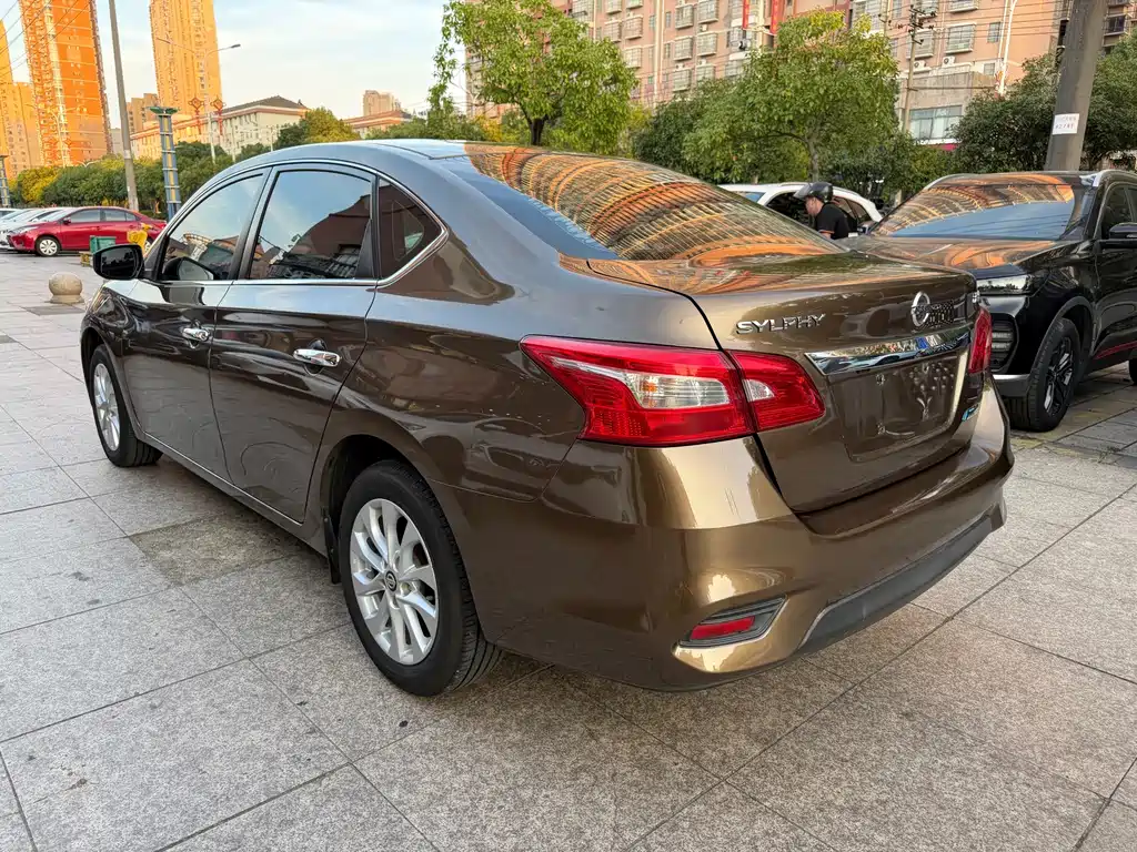 Nissan Sylphy — миниатюра 9