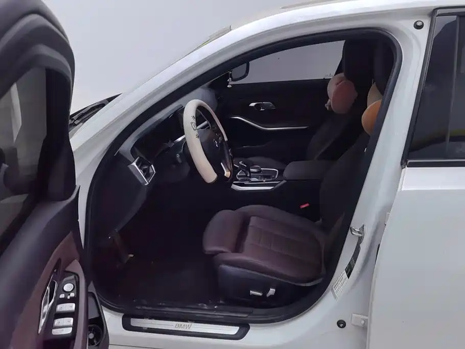 BMW 3 Series — миниатюра 9