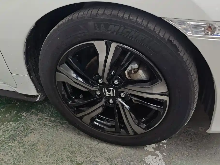 Honda Civic — миниатюра 6