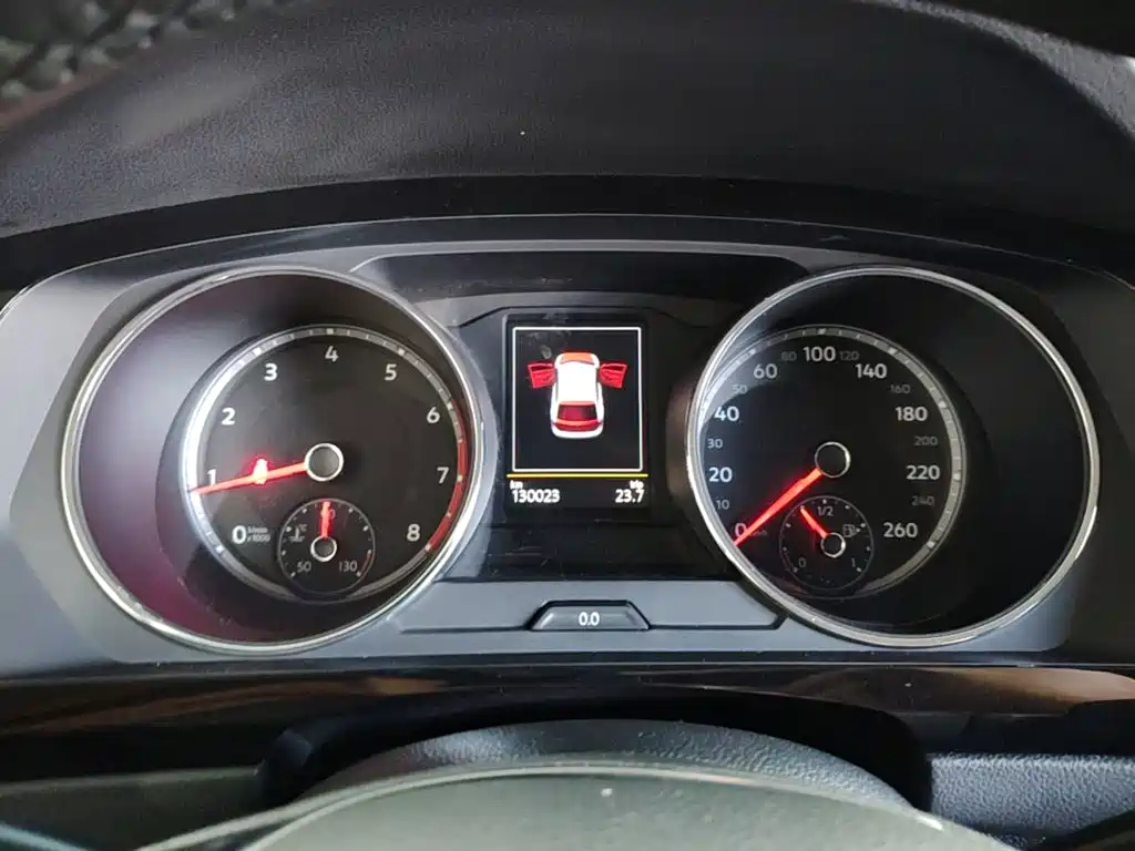 Volkswagen Tiguan L — миниатюра 12