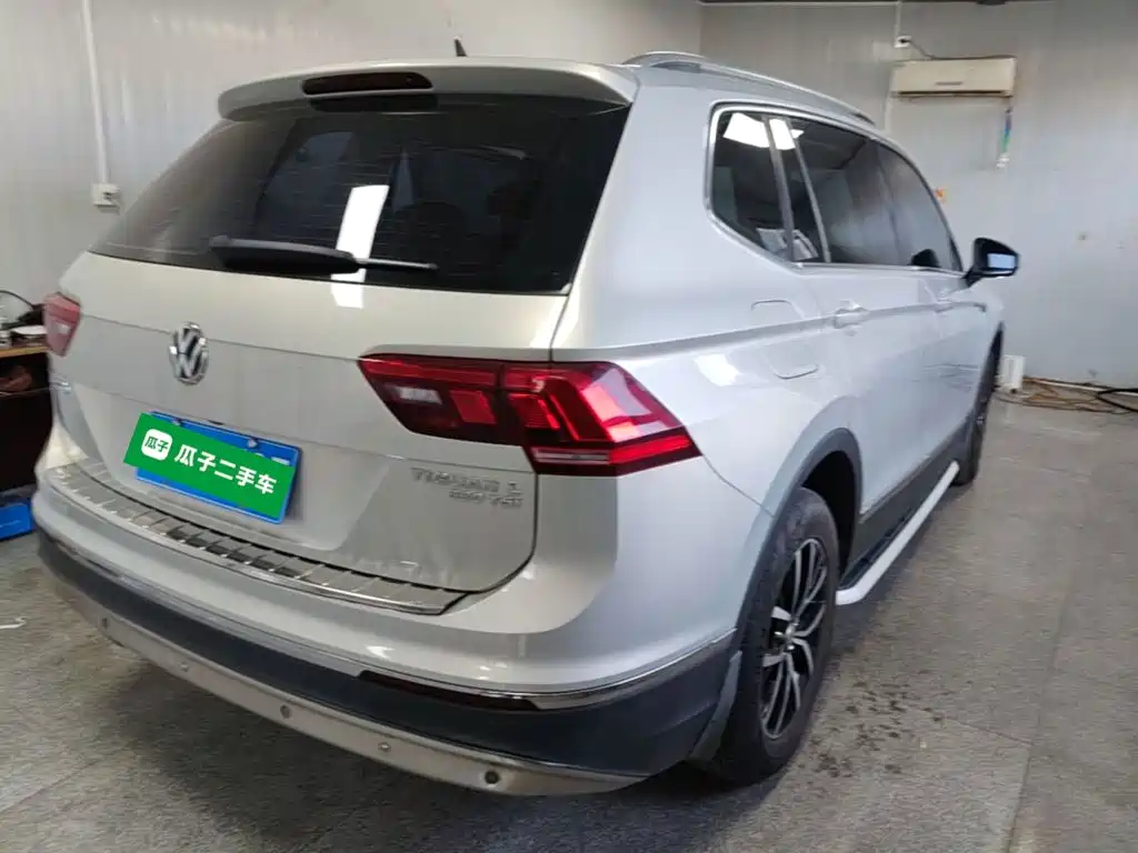 Volkswagen Tiguan L — миниатюра 7