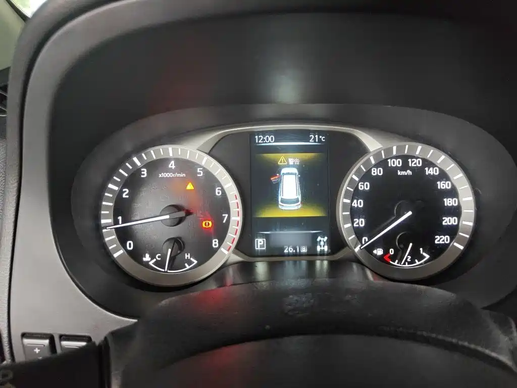 Nissan Terra — миниатюра 4