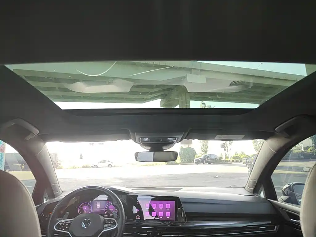 Volkswagen Golf — миниатюра 18