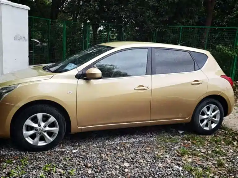 Nissan Tiida — миниатюра 2