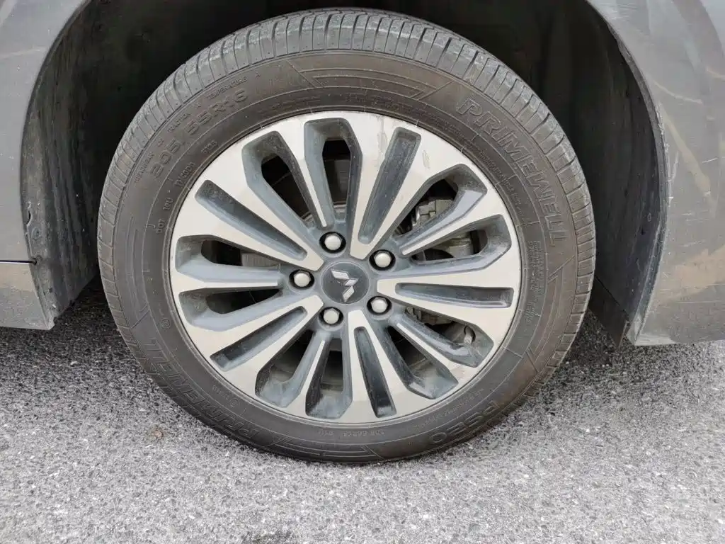 Wuling Jiachen — миниатюра 24