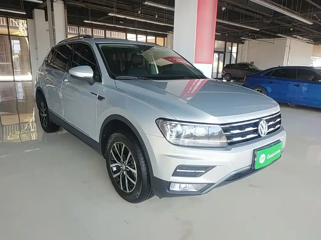 Volkswagen Tiguan L — миниатюра 4