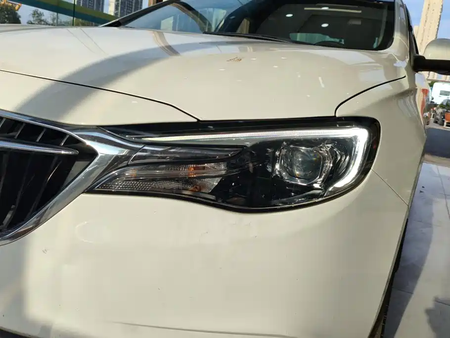 Buick Excelle — миниатюра 5
