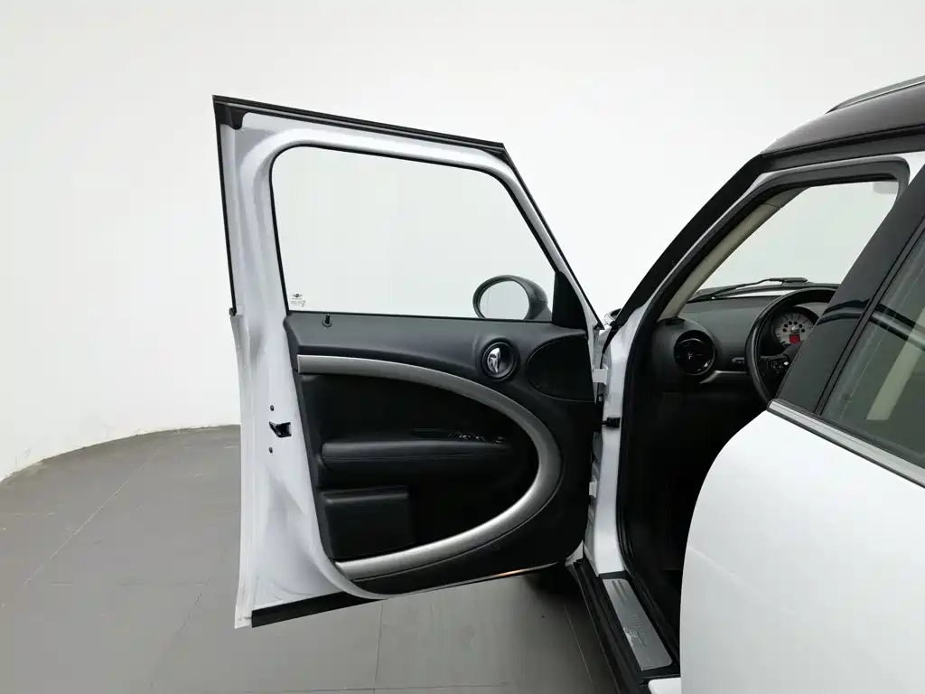 MINI Mini Countryman — миниатюра 8