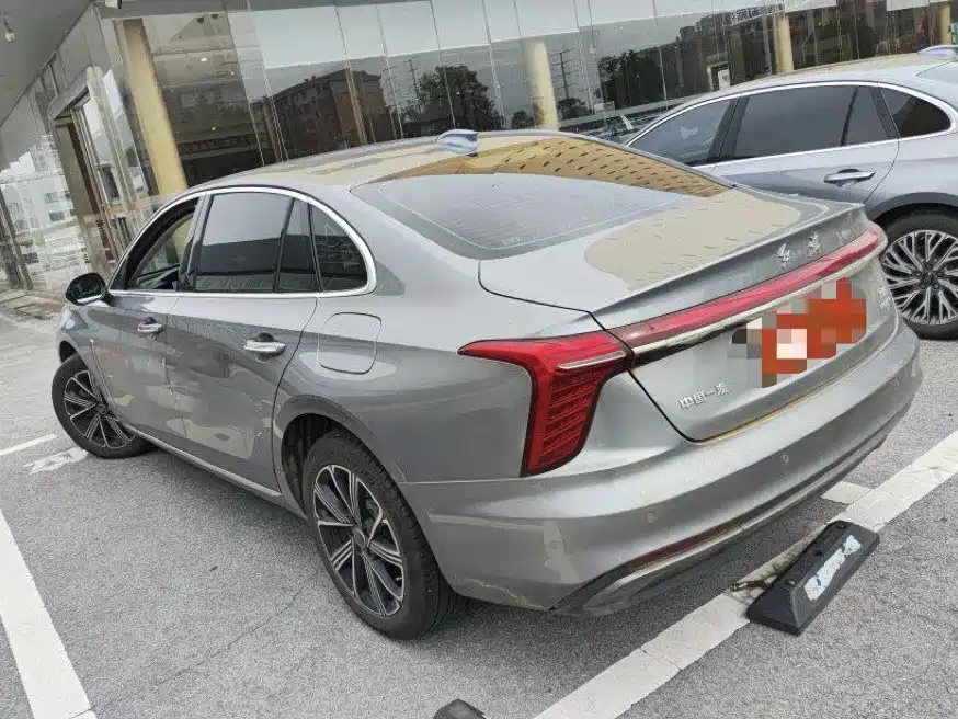 Hongqi Hongqi H5 PHEV — миниатюра 7