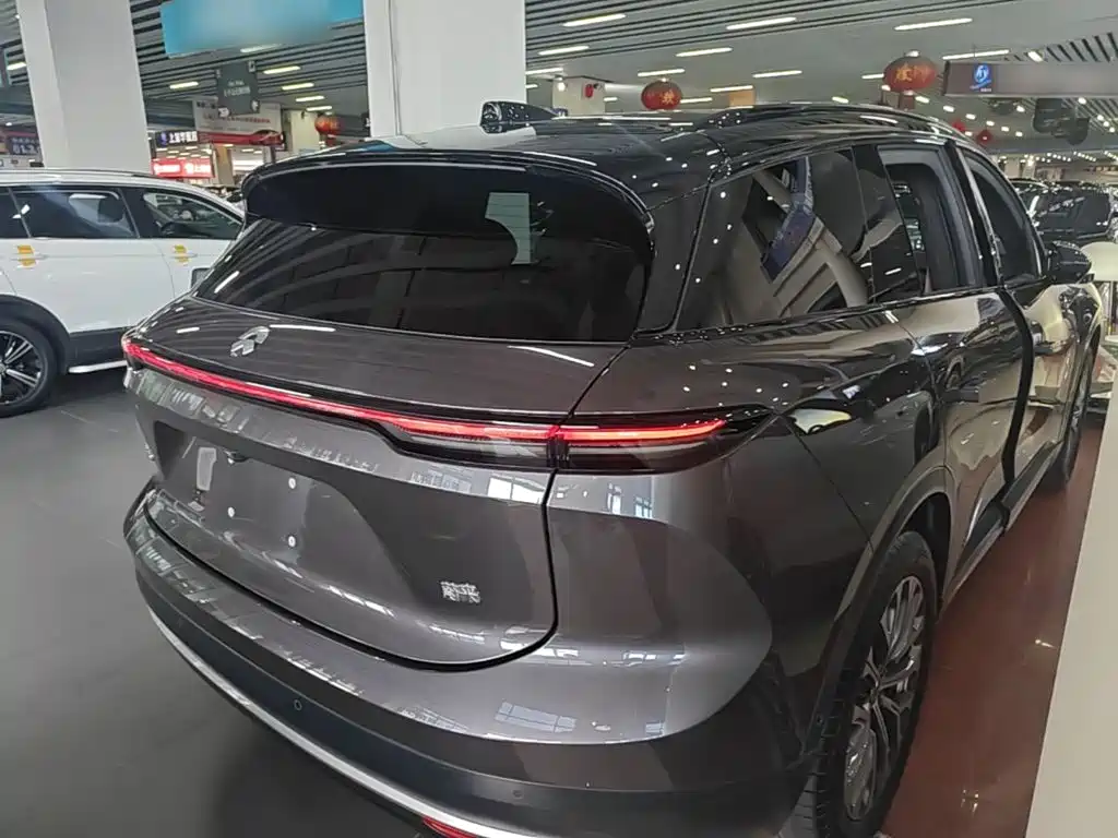 NIO ES6 — миниатюра 7