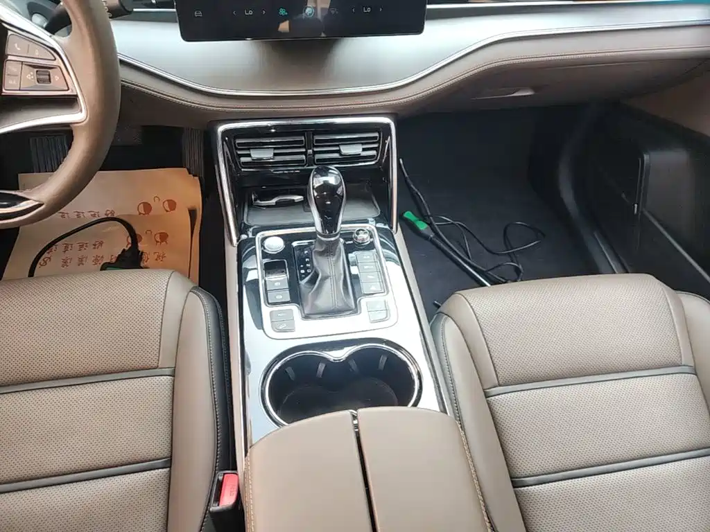 BYD Tang — миниатюра 14