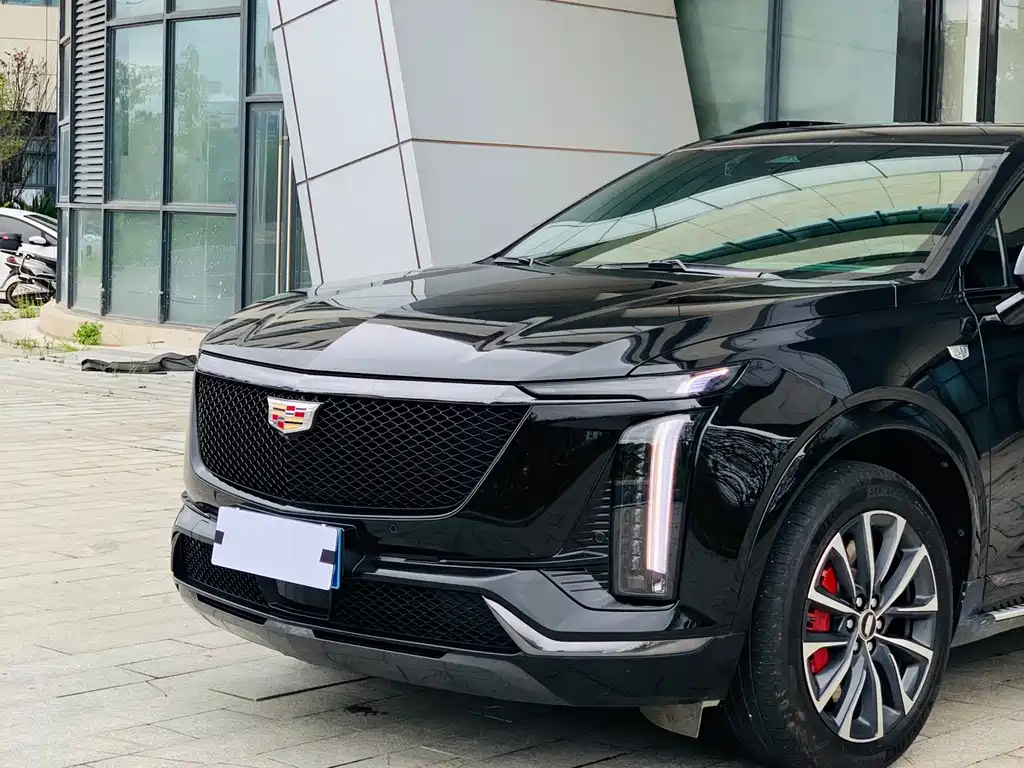 Cadillac XT5 — миниатюра 4