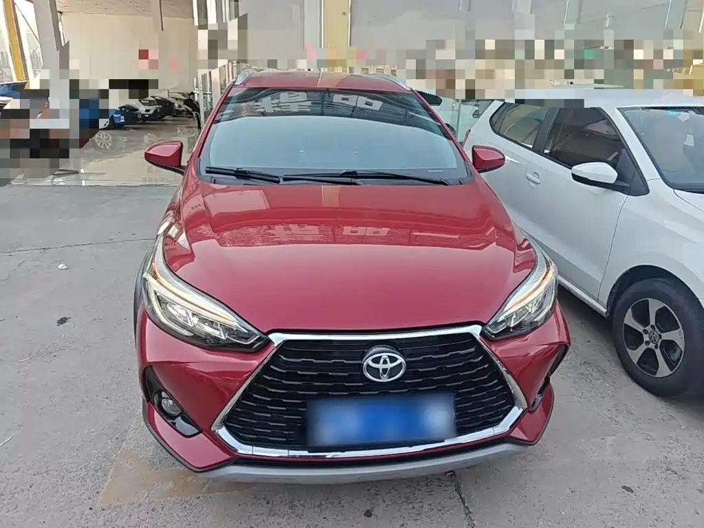 Toyota Yaris L — миниатюра 3