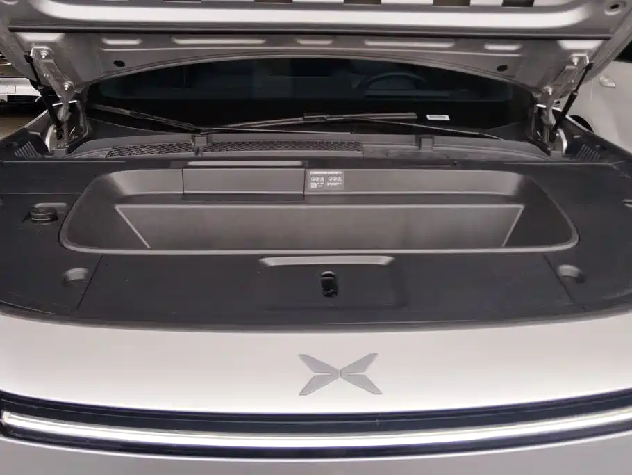 XPeng G7 — миниатюра 10