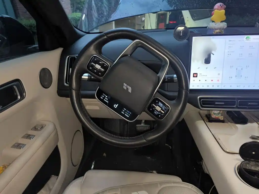 Li Auto Li L9 — миниатюра 3