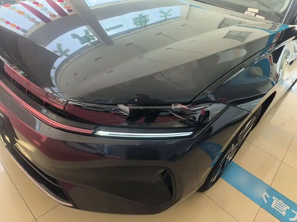 Volkswagen Sagitar — миниатюра 24