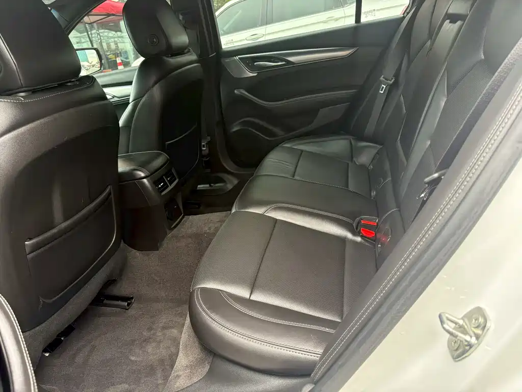 Cadillac CT5 2022 28T Luxury