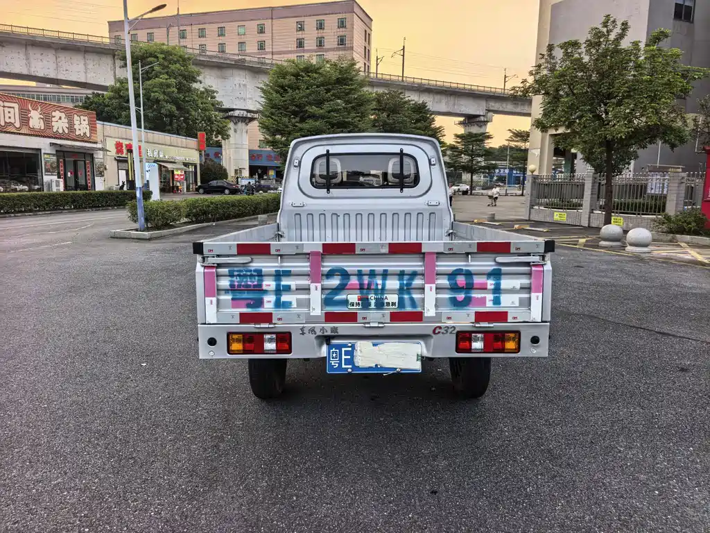 DFSK C32 — миниатюра 5