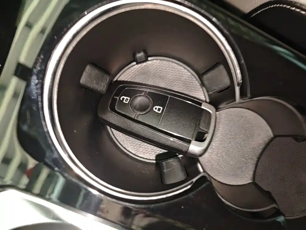 Ford Escape — миниатюра 9