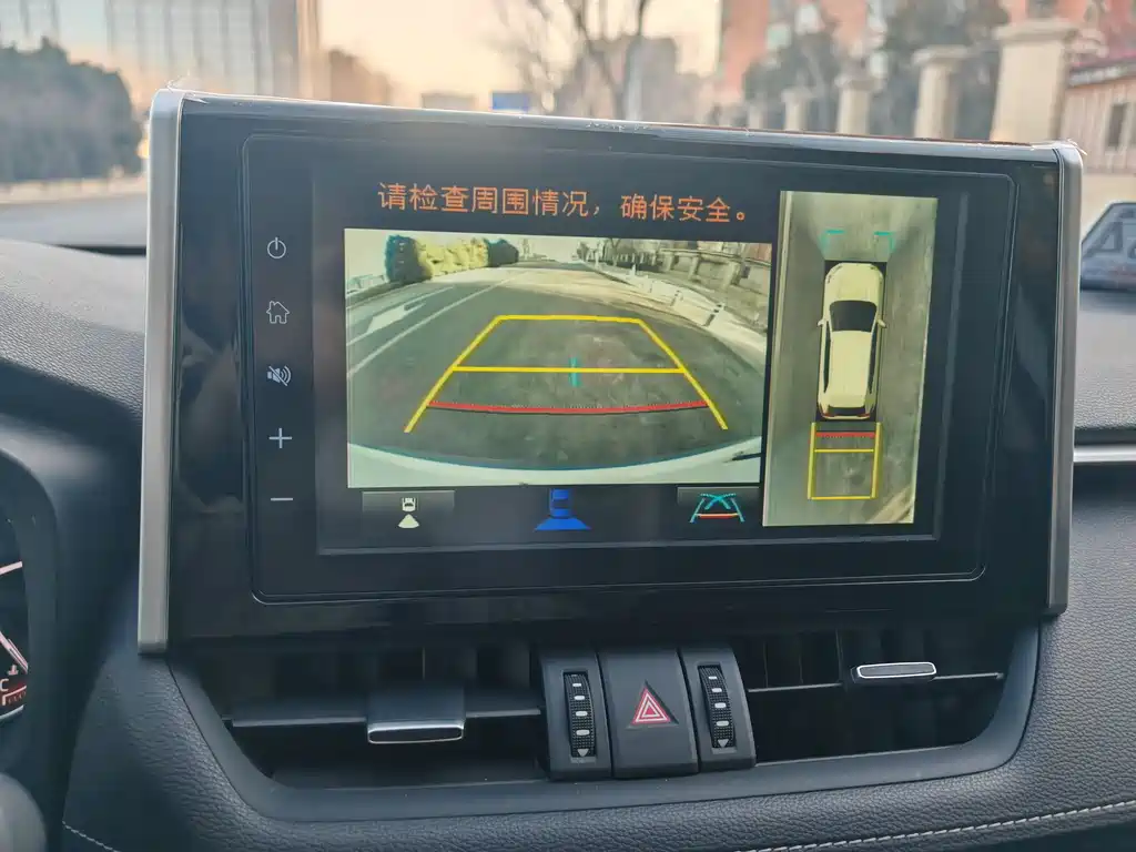 TOYOTA RAV4 RONGFANG