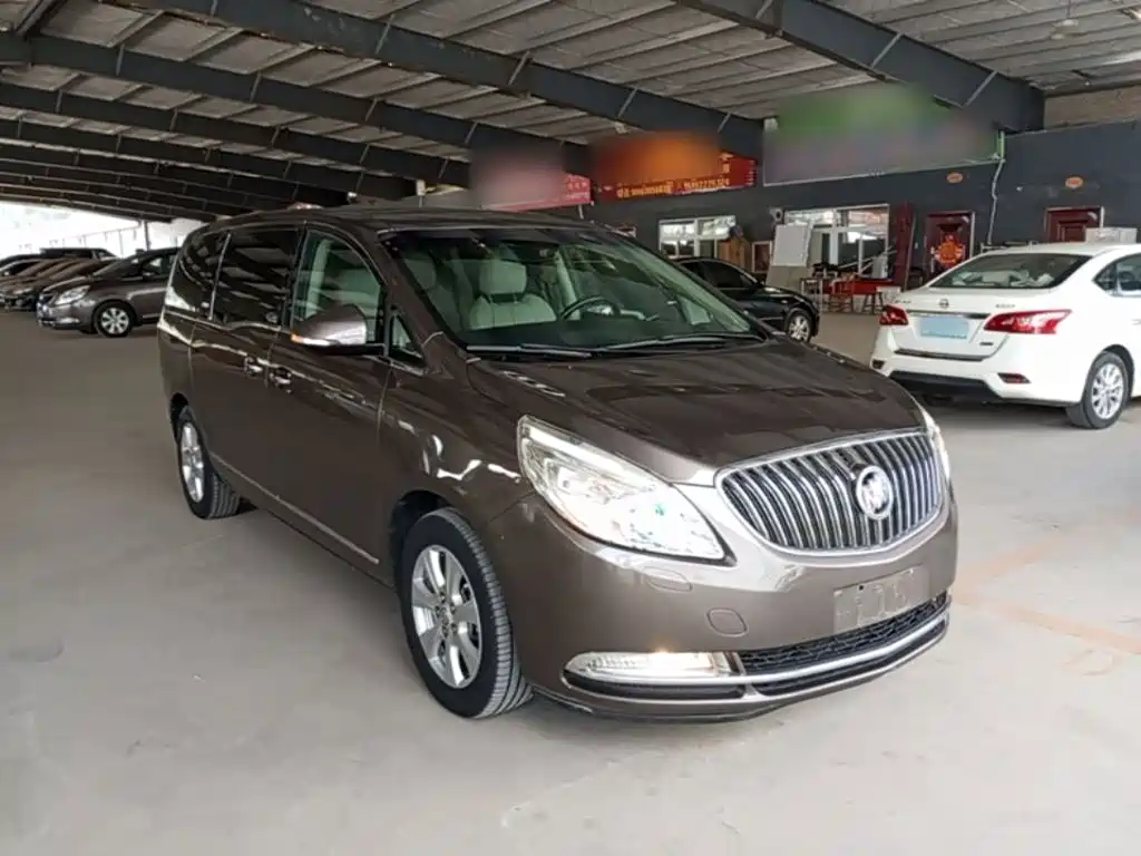 Buick GL8 — миниатюра 4
