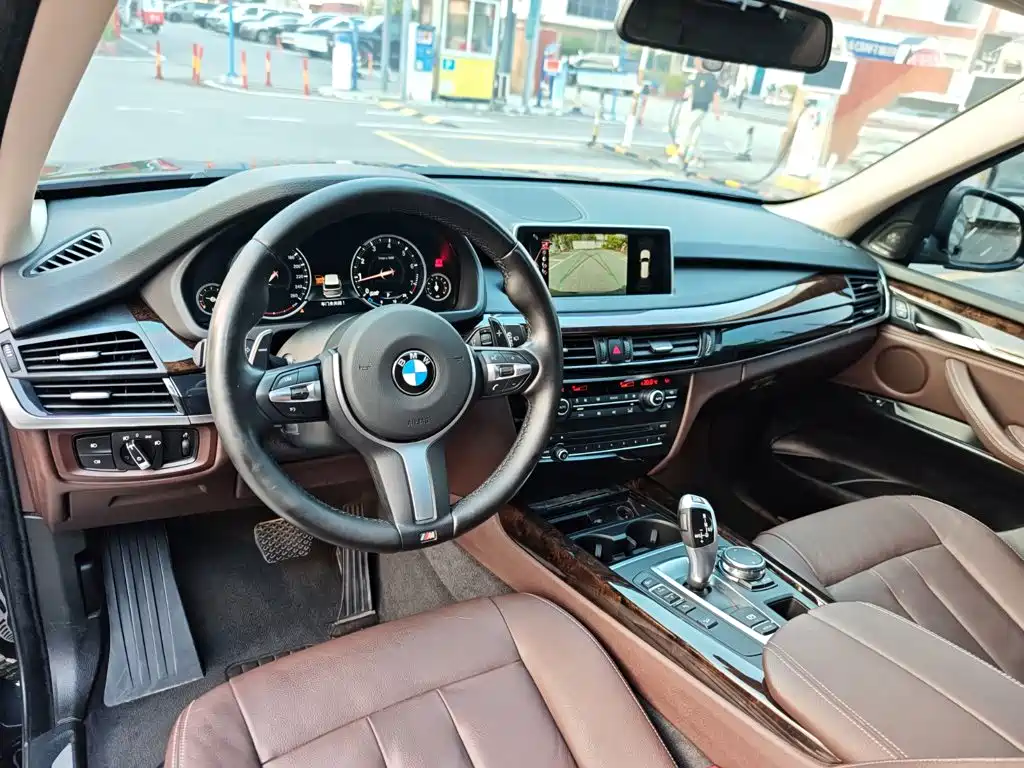 BMW X5 (Import) — миниатюра 12