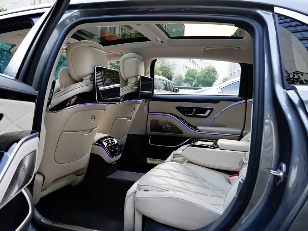 Mercedes-Benz S-Class — миниатюра 14