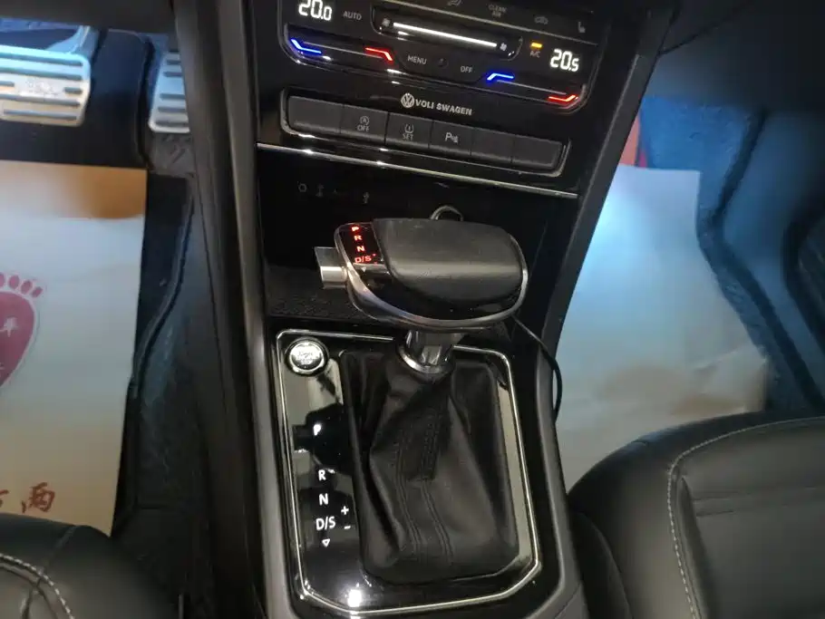 Volkswagen Touran — миниатюра 16