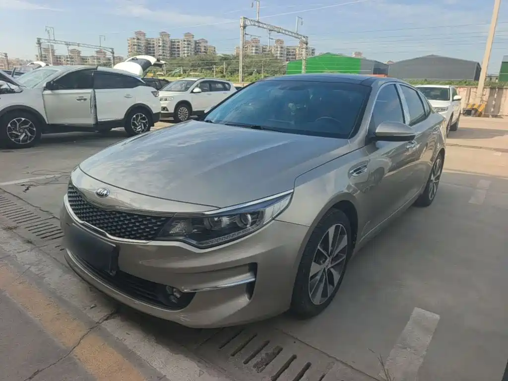 Kia K5