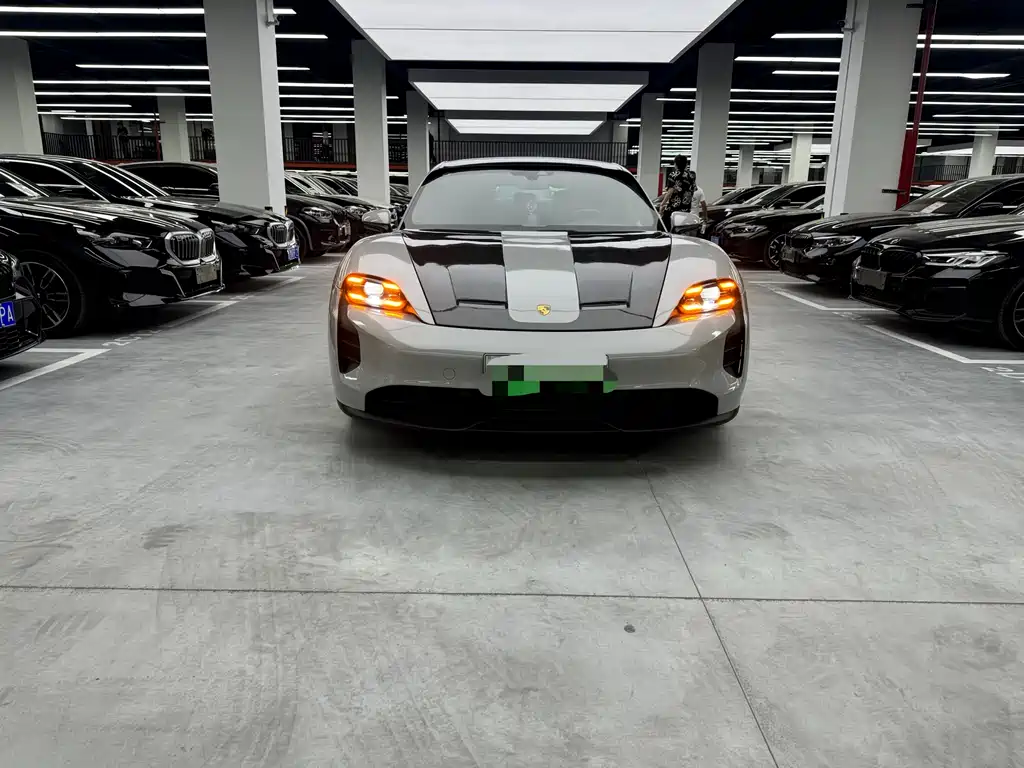 Porsche Taycan 2019 Taycan 4S