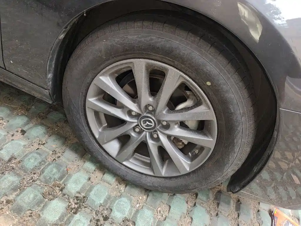 Mazda 3 Axela — миниатюра 24