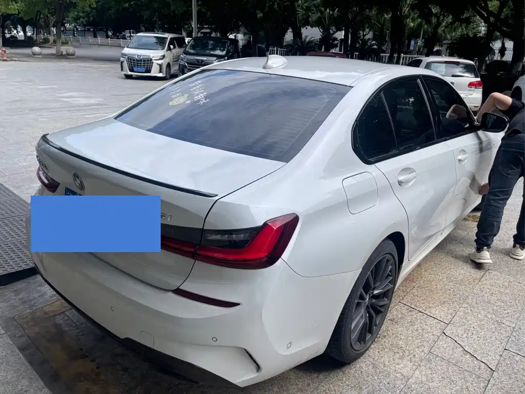 BMW 3 Series 3 2022 325i M Sport