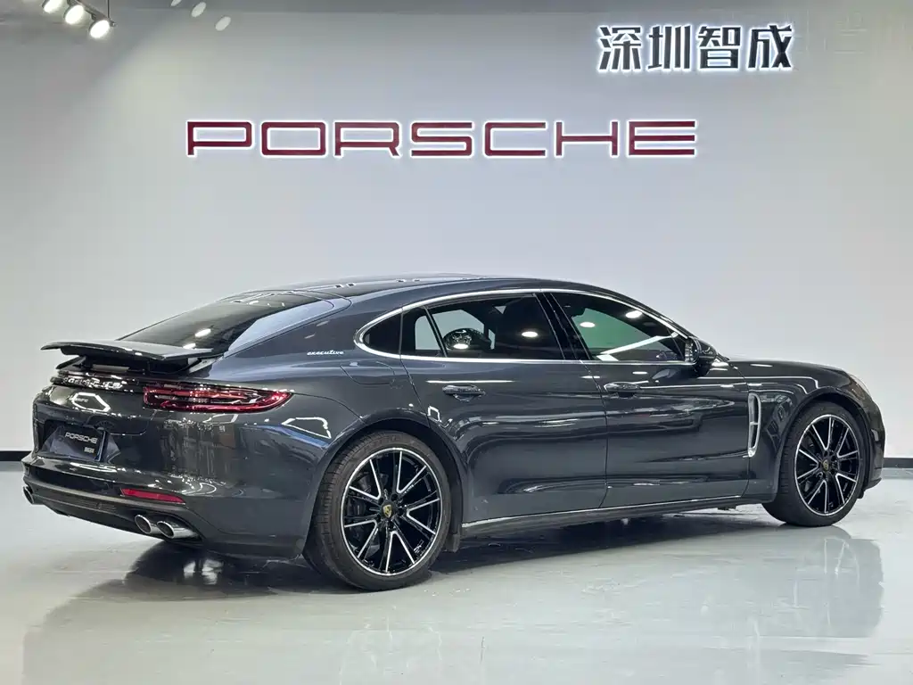 Porsche Panamera — миниатюра 9