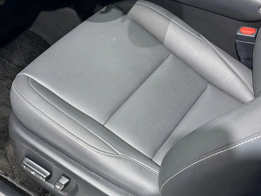 Lexus NX — миниатюра 11