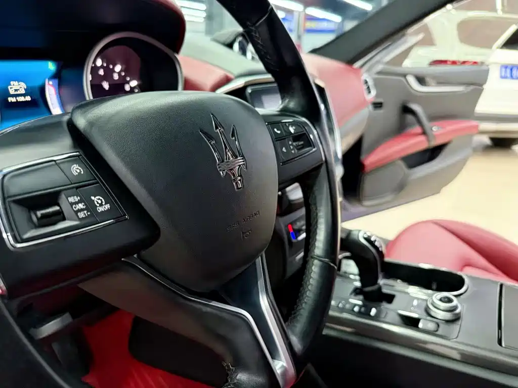 Maserati Ghibli 2017 3.0T Standard