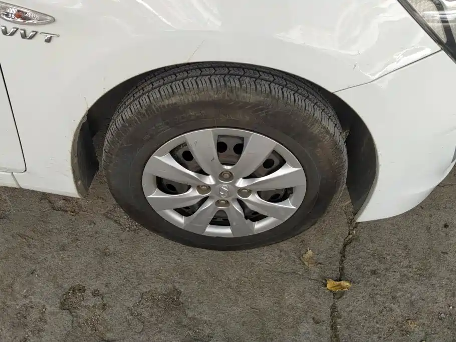 Hyundai Verna — миниатюра 6
