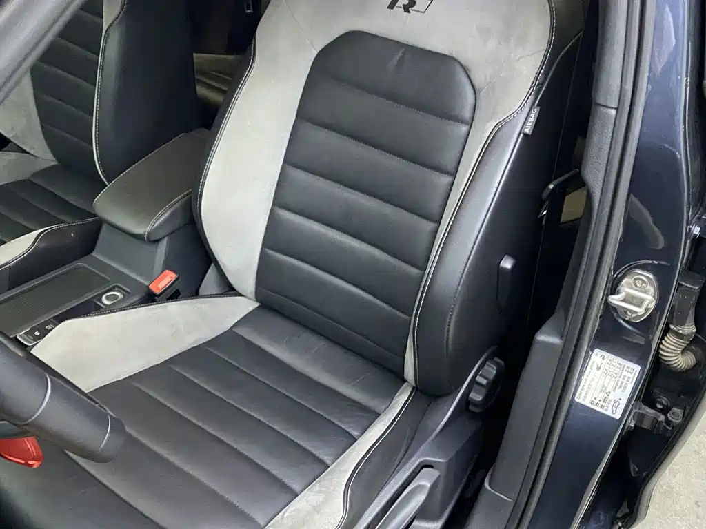 Volkswagen Golf — миниатюра 7