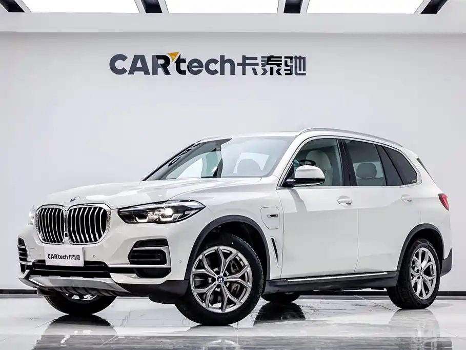 BMW X5 2022 xDrive45e