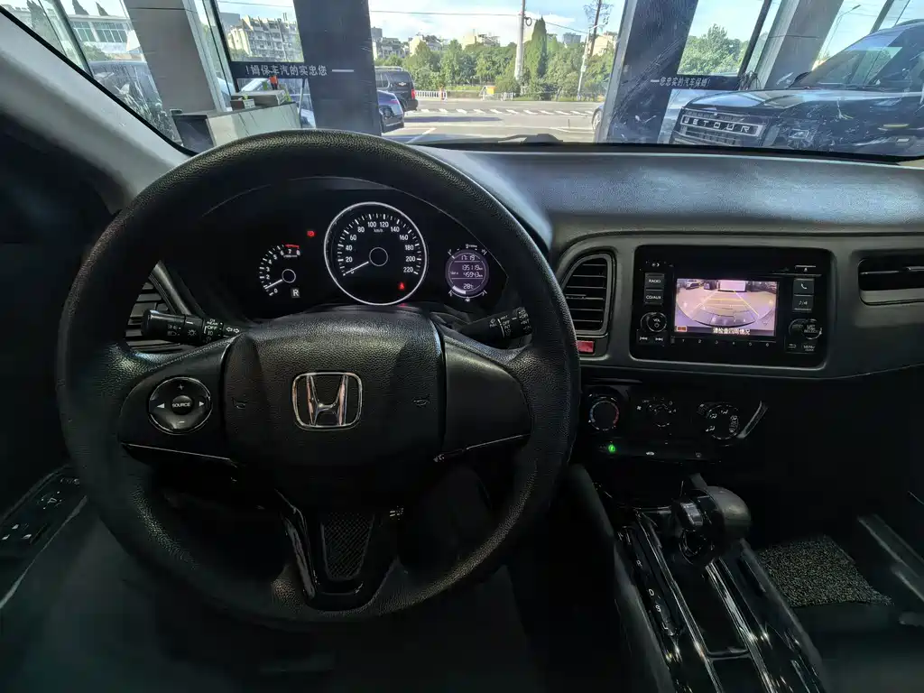 Honda Vezel 1.5L CVT 2WD Comfort Type, фото 11