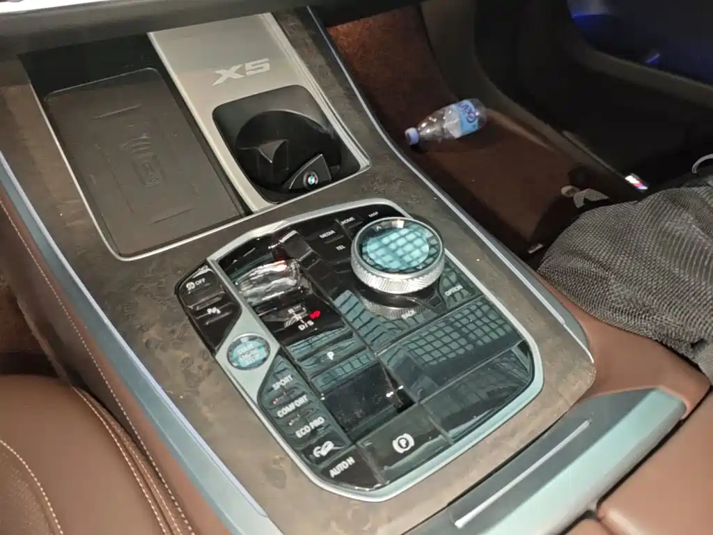 BMW X5 — миниатюра 14