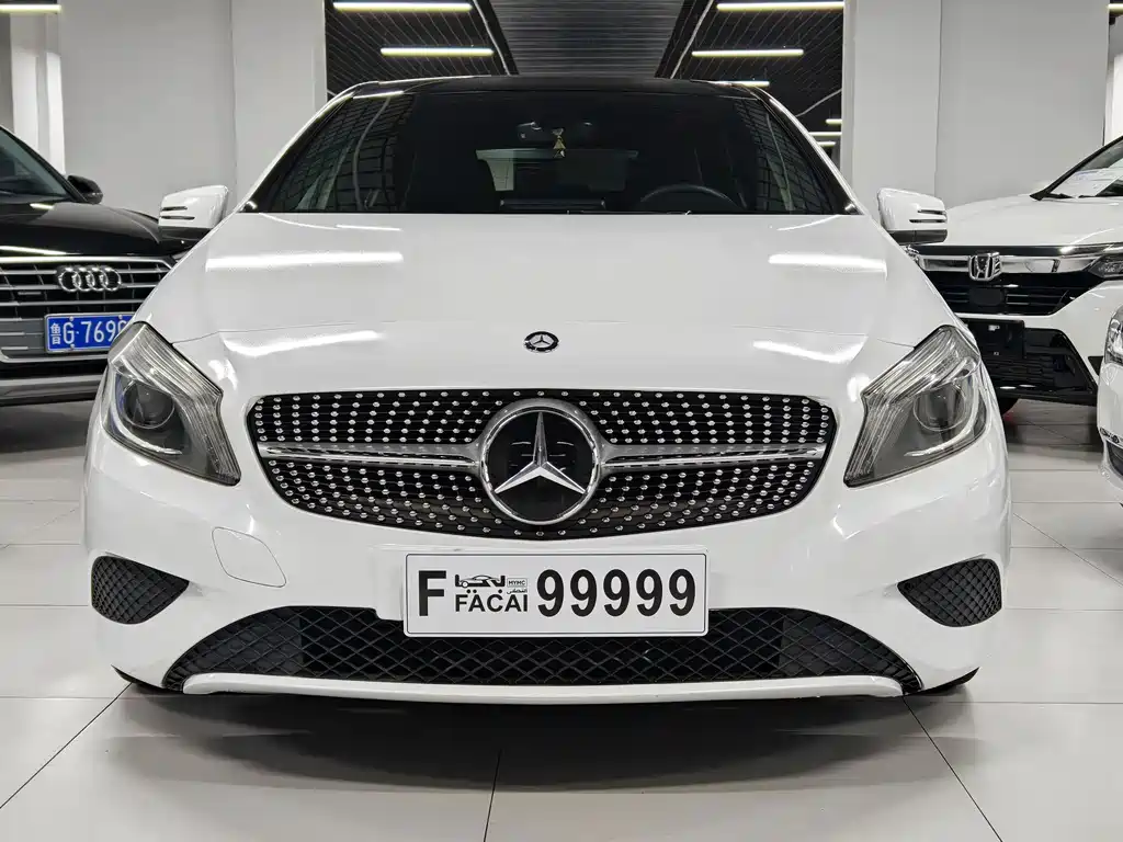 Mercedes-Benz A-Class (Import) — миниатюра 2