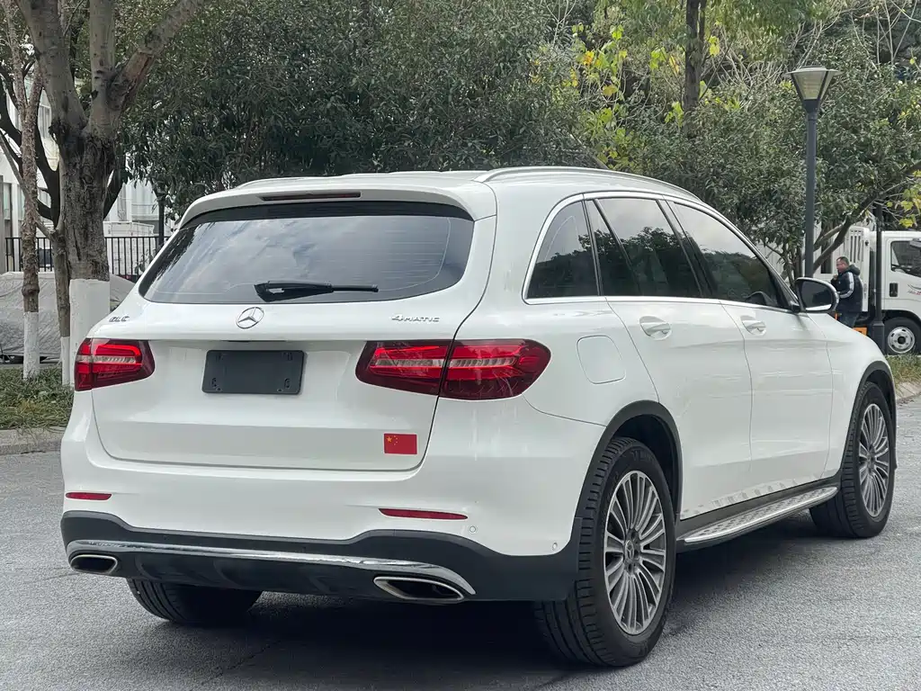 Mercedes-Benz GLC 2017 GLC 260 4MATIC